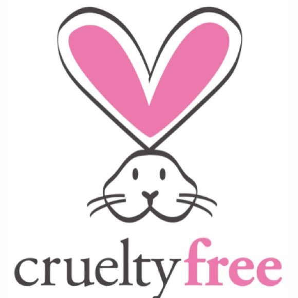 Set of 3 Vegan Handmade Pet Shampoo Paws - Picture 4 of 13